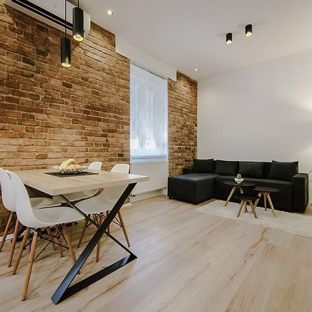 Apartment British Square With Parking Zágráb Szoba fotó